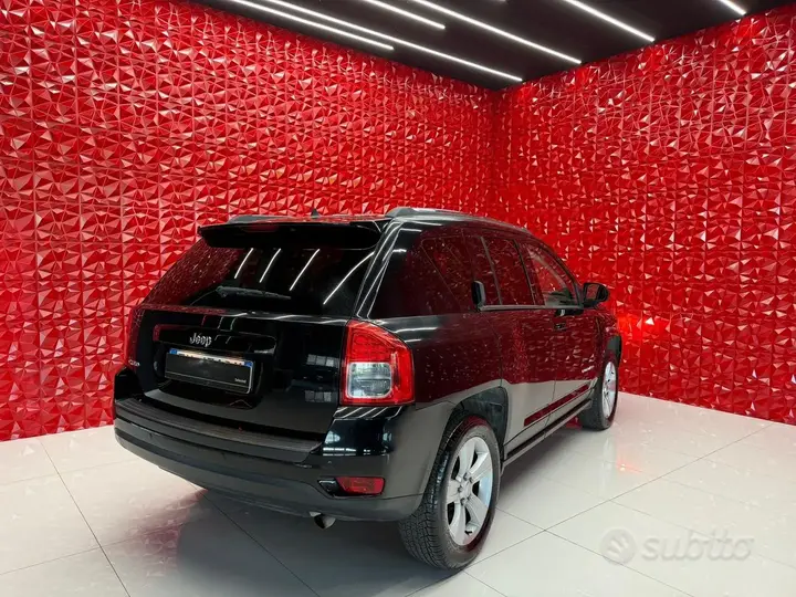 Jeep Compass 2012 photo 4