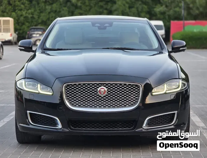 Jaguar Xj 2019 photo 2