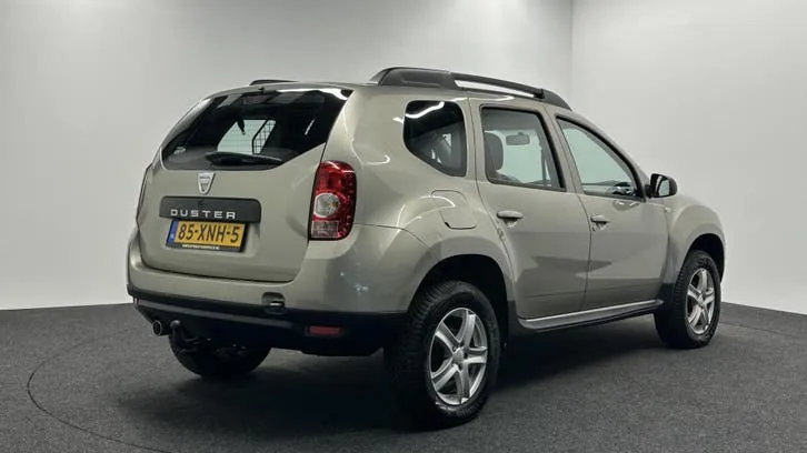 Dacia Duster 2012 photo 2