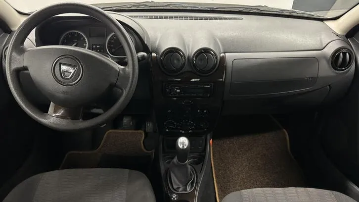 Dacia Duster 2012 photo 3