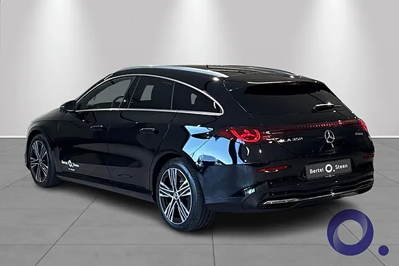 Mercedes-Benz Cla350 2026 photo 3