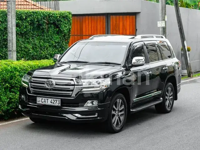 Toyota Land Cruiser 2016 photo 2