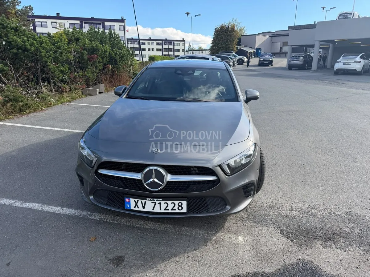 Mercedes-Benz A 200
