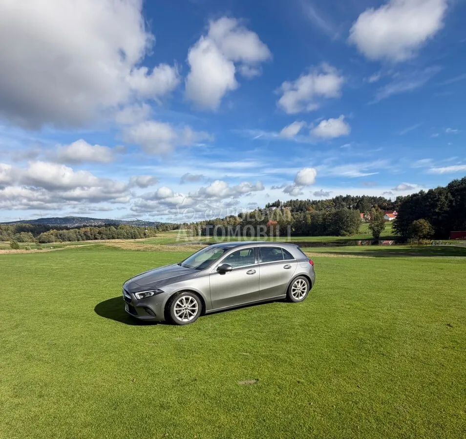 Mercedes-Benz A 200 2018 photo 3
