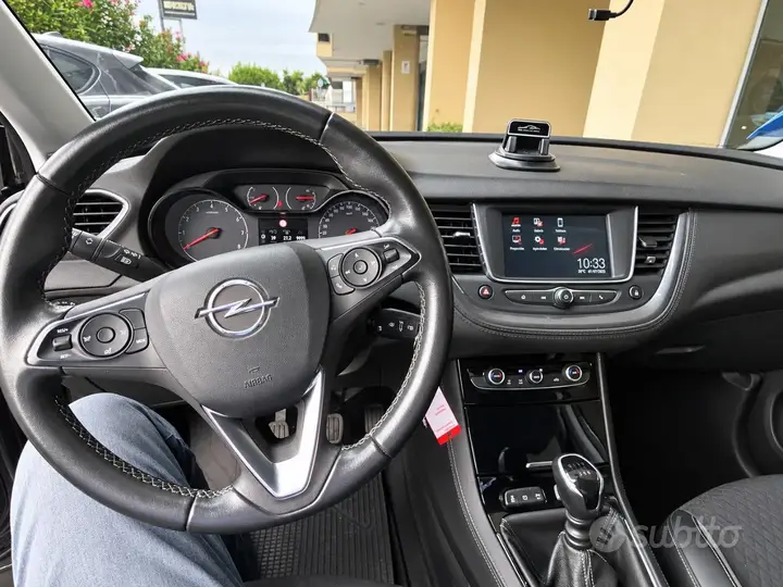 Opel Grandland X 2021 photo 2