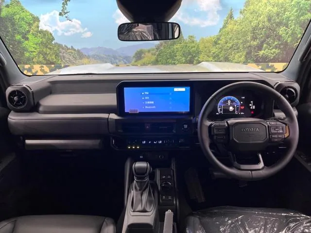 Toyota Land Cruiser Fj 2026 photo 2