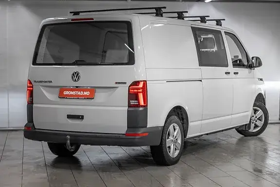 Volkswagen Transporter 2023 photo 5