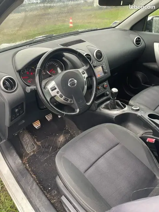 Nissan Qashqai 2013 photo 5