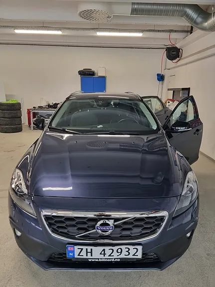 Volvo V40 Cross Country 2015 photo 3