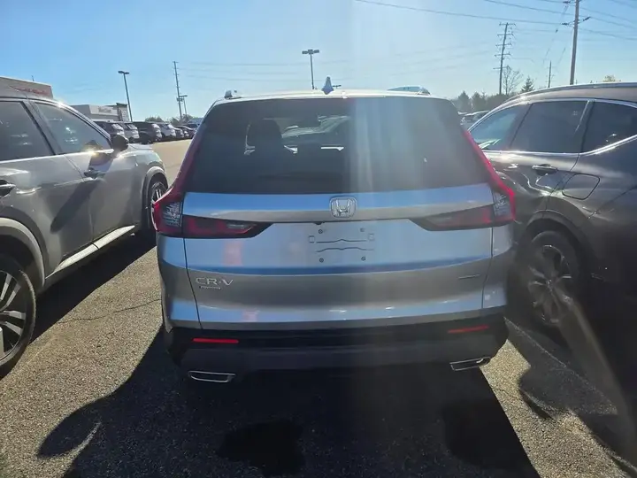 Honda Cr-V 2025 photo 5