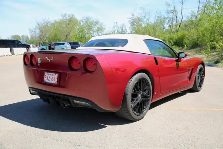 Chevrolet Corvette 2009 photo 3