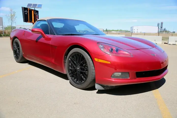 Chevrolet Corvette 2009 photo 2