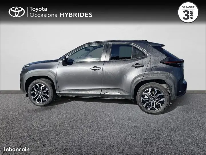 Toyota Yaris Cross 2025 photo 3