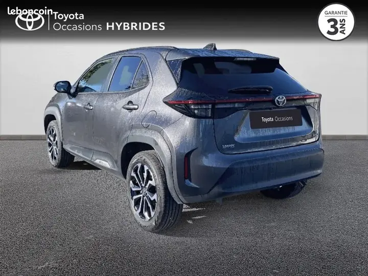 Toyota Yaris Cross 2025 photo 2