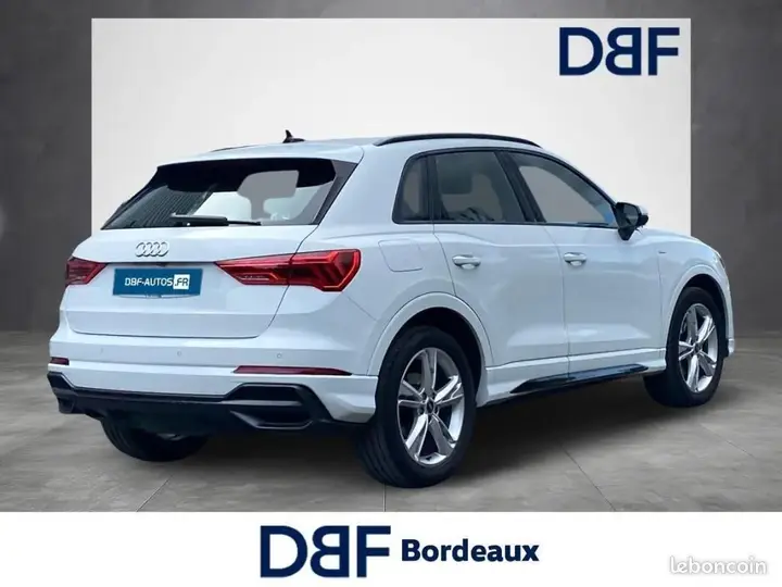 Audi Q3 2022 photo 5