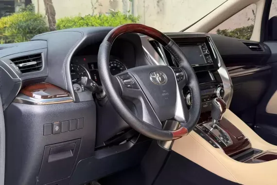 Toyota Alphard 2016 photo 4