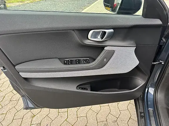 Polestar 2 2022 photo 4