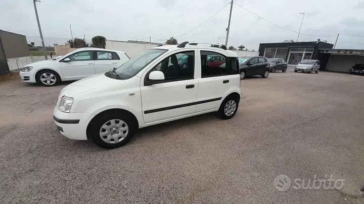 Fiat Panda 2011 photo 4