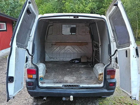 Volkswagen Transporter 2000 photo 3