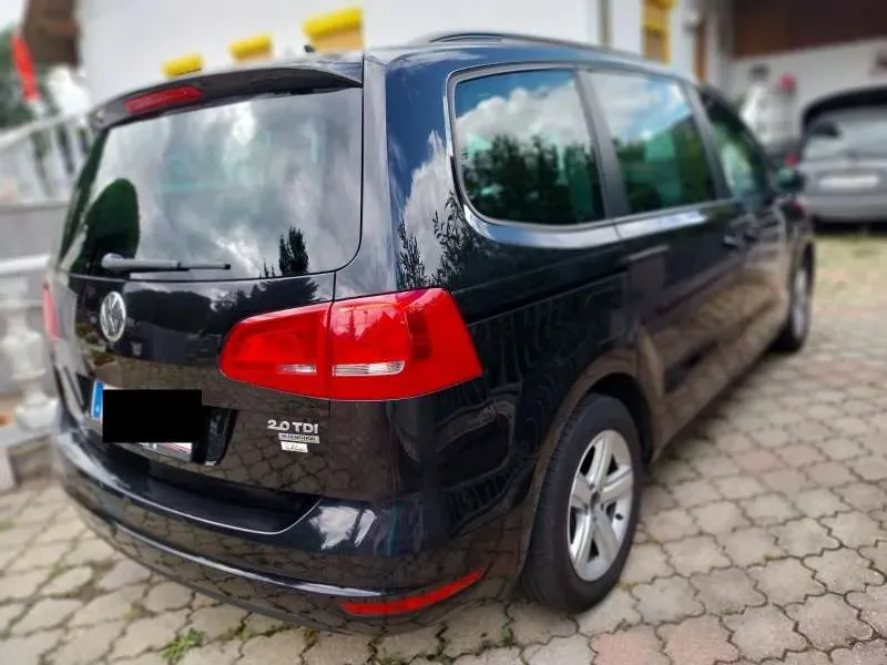 Volkswagen Sharan 2012 photo 3