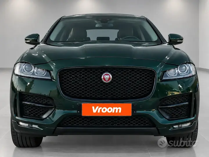 Jaguar F-Pace 2017 photo 2