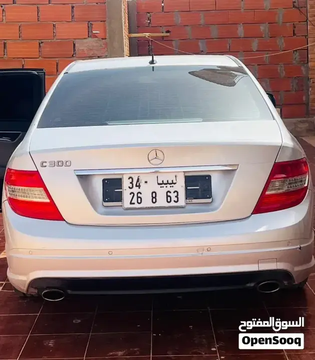 Mercedes-Benz C300 2011 photo 4