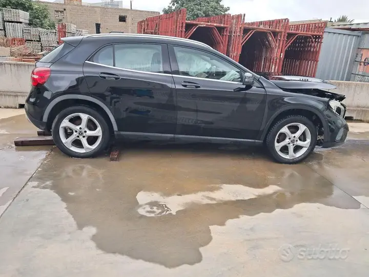 Mercedes-Benz Gla 2019 photo 4