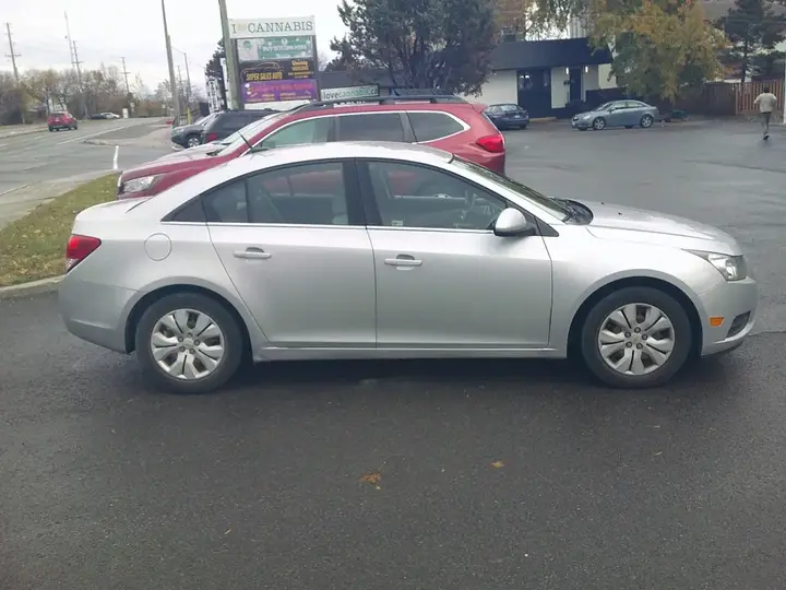 Chevrolet Cruze 2014 photo 4