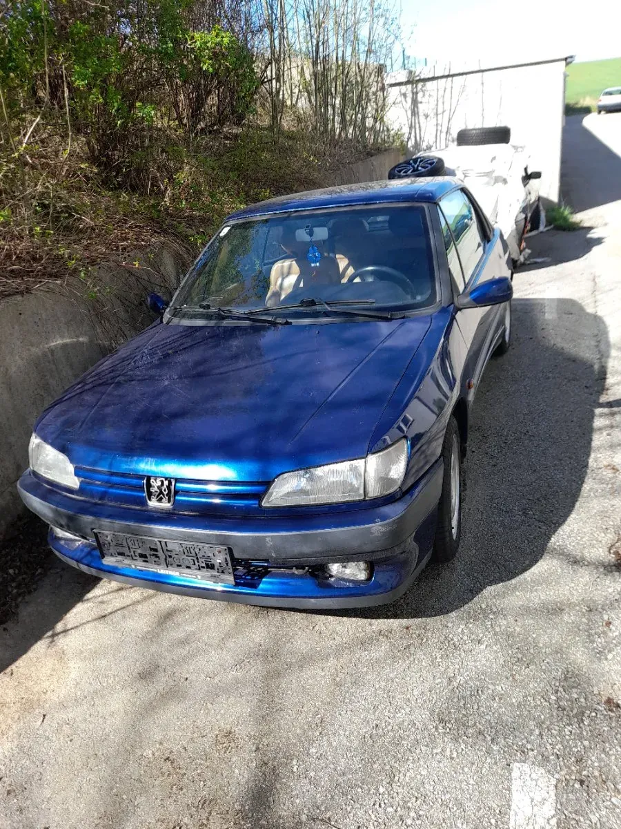 Peugeot 306
