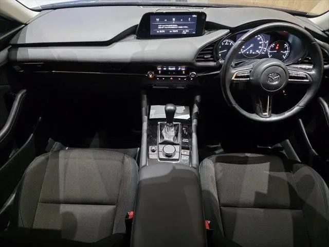 Mazda Mazda3 Sedan 2021 photo 3