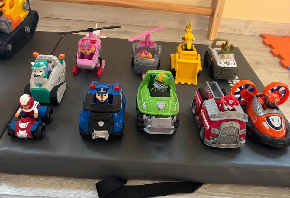 Paw Patrol Autos