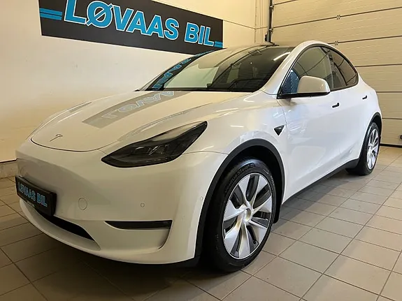 Tesla Model Y 2022 photo 2