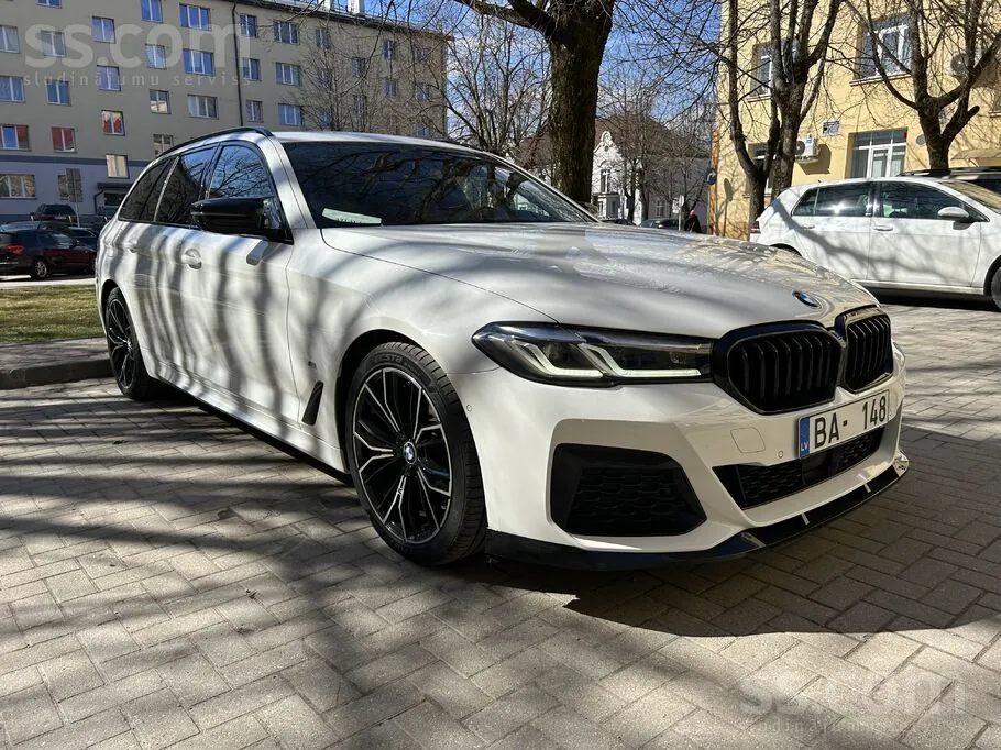 BMW 520D 2022 photo 2