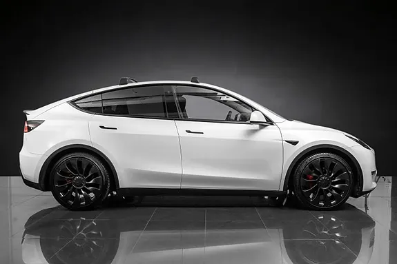 Tesla Model Y 2022 photo 5