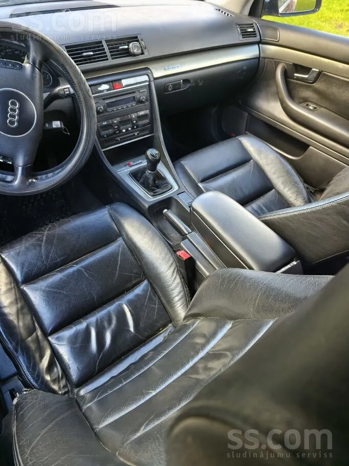 Audi A4 2002 photo 5