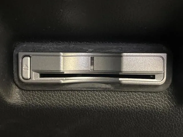 Honda Shuttle Hybrid Z 2015 photo 5