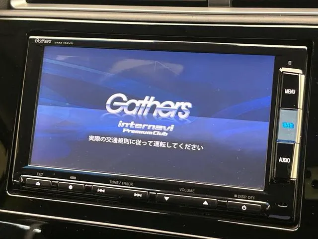 Honda Shuttle Hybrid Z 2015 photo 3