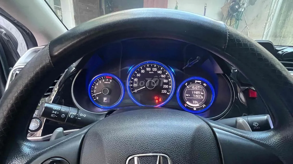 Honda City 2015 photo 5