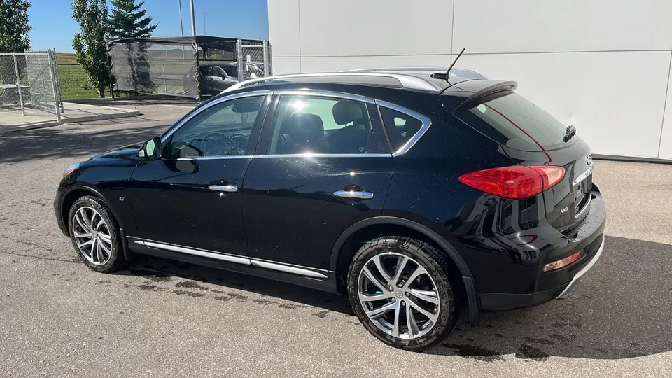 Infiniti Qx50 2016 photo 3