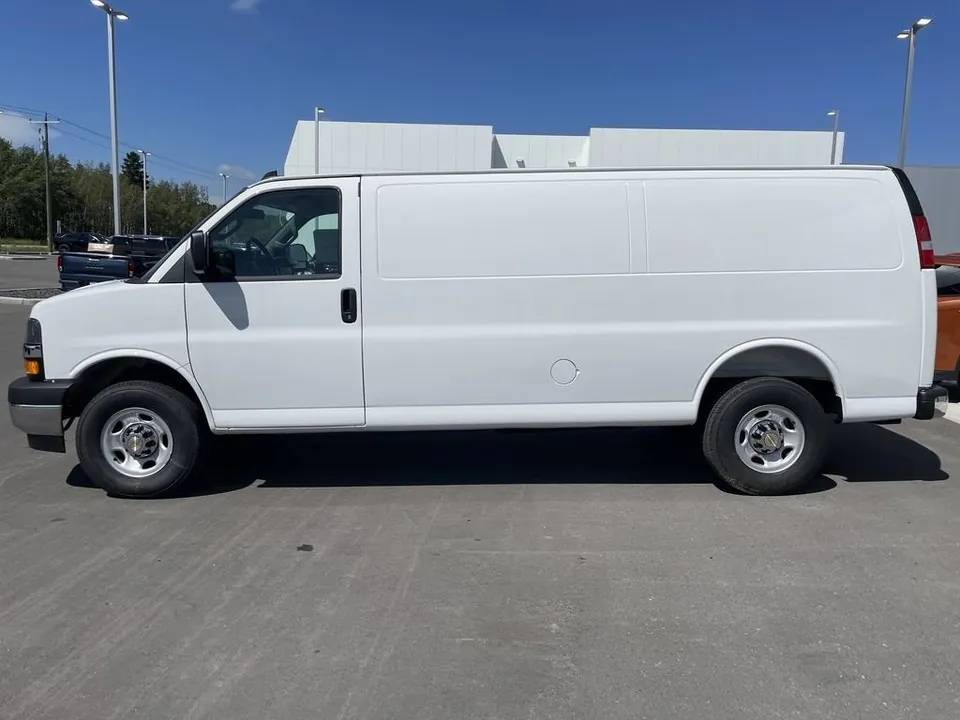 Chevrolet Express 2025 photo 5