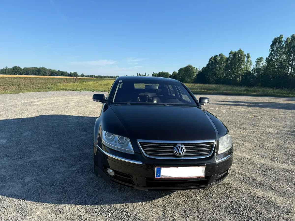 Volkswagen Phaeton 2005 photo 2