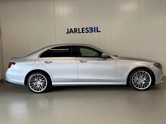 Mercedes-Benz E200 2017 photo 2