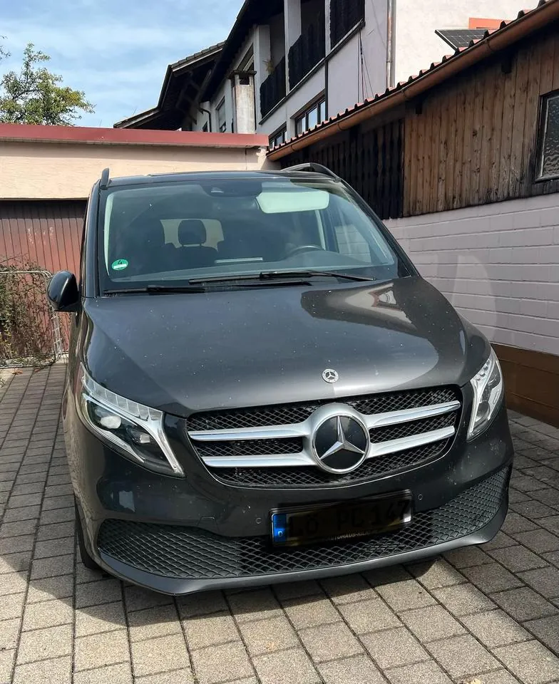 Mercedes-Benz V 300 D