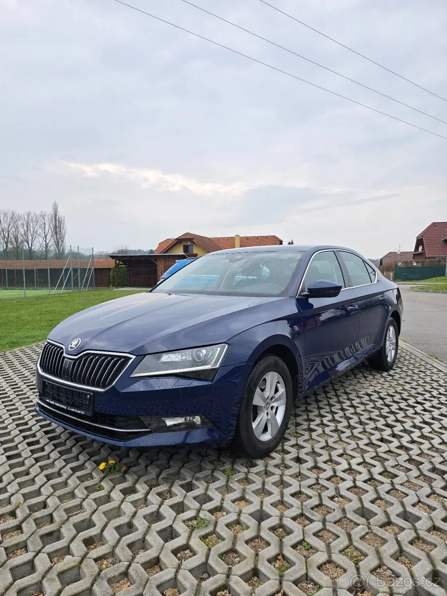 Skoda Superb 2017 photo 3