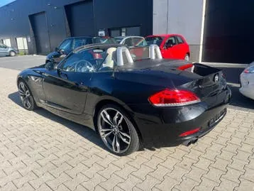 BMW Z4 2010 photo 3