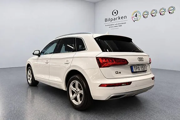 Audi Q5 2018 photo 3