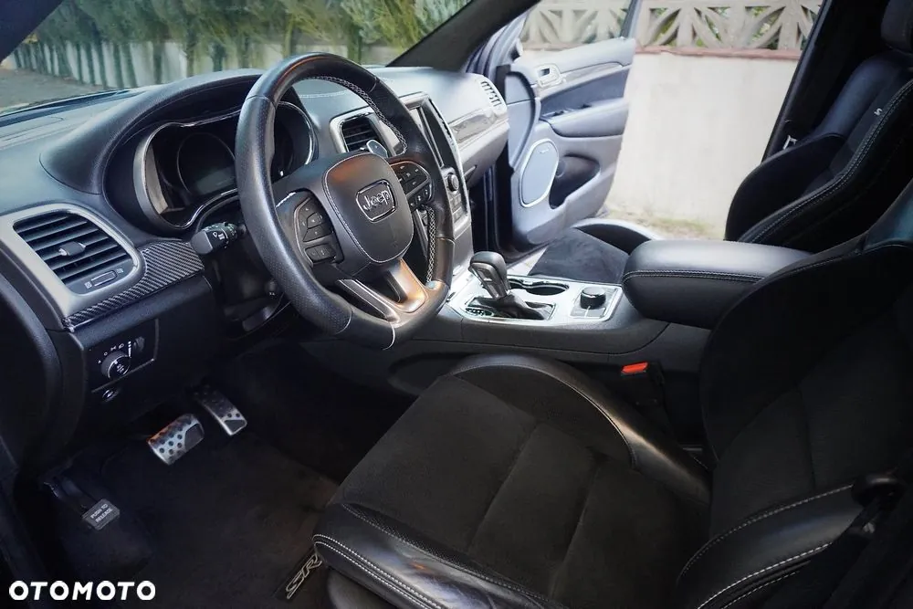 Jeep Grand Cherokee 2017 photo 2