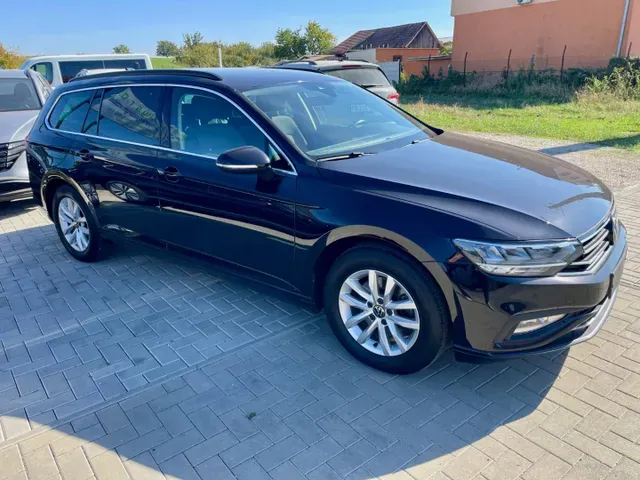 Volkswagen Passat Variant 2023 photo 3
