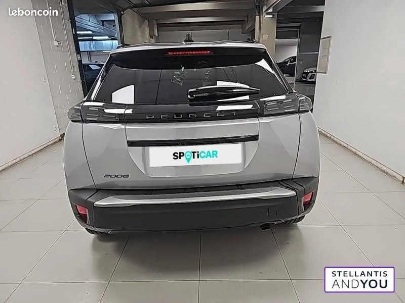 Peugeot 2008 2025 photo 5