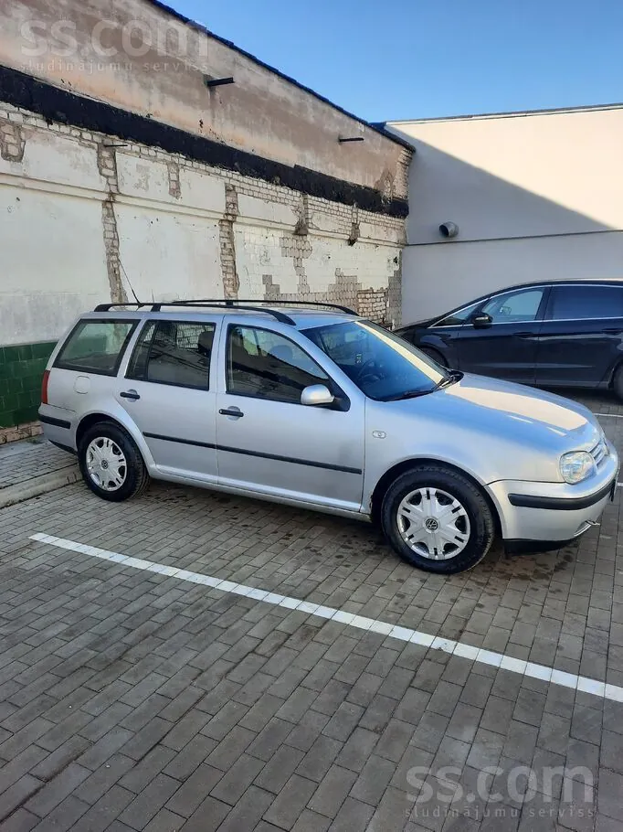 Volkswagen Golf 4